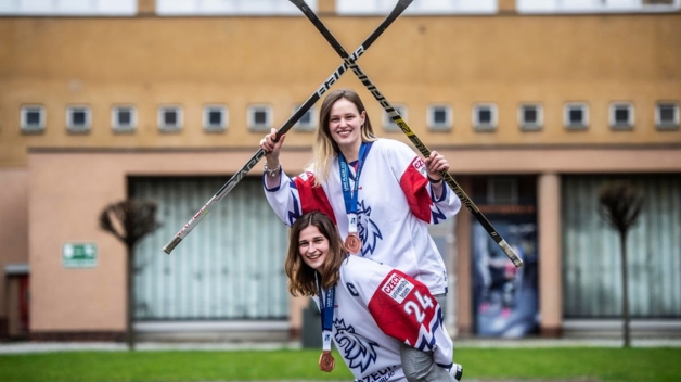 Na zimní univerziádu letí i čtrnáct studentů z Karlovky