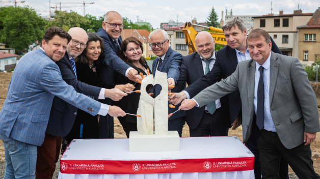 Nové srdce 2. lékařské fakulty UK začalo bít v Motole