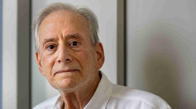 Profesor Weiss v Praze: O pádu starověkých civilizací i klimatu