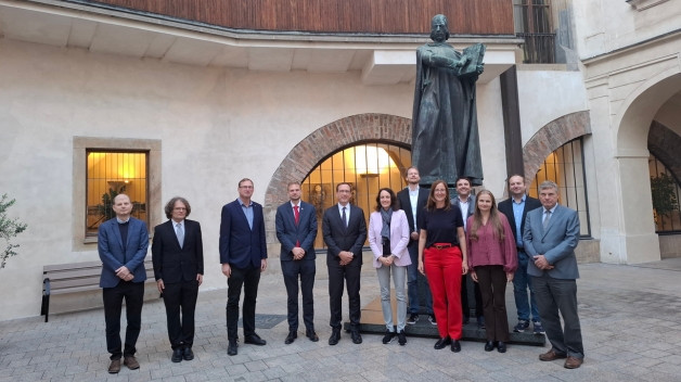 Prague and Passau deepen their cooperation in joint Computer Science Programme