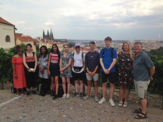 Not far from Prague Castle. Students from De Monfort University. At the end of the row (right) CU's Ivana Herglová and DMU's Brian Dodds.