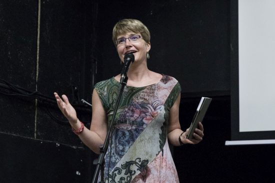 The Faculty of Arts' Markéta Křížová, the head of the newly-founded Centre of African Studies at Charles University welcomes visitors on Africa Day at Kampus Hybernská. May 25, 2019. Photo: Eva Kořínková